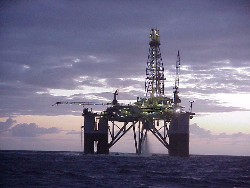 Dieselelectric boat, my EV progression continues. V is for Voltage